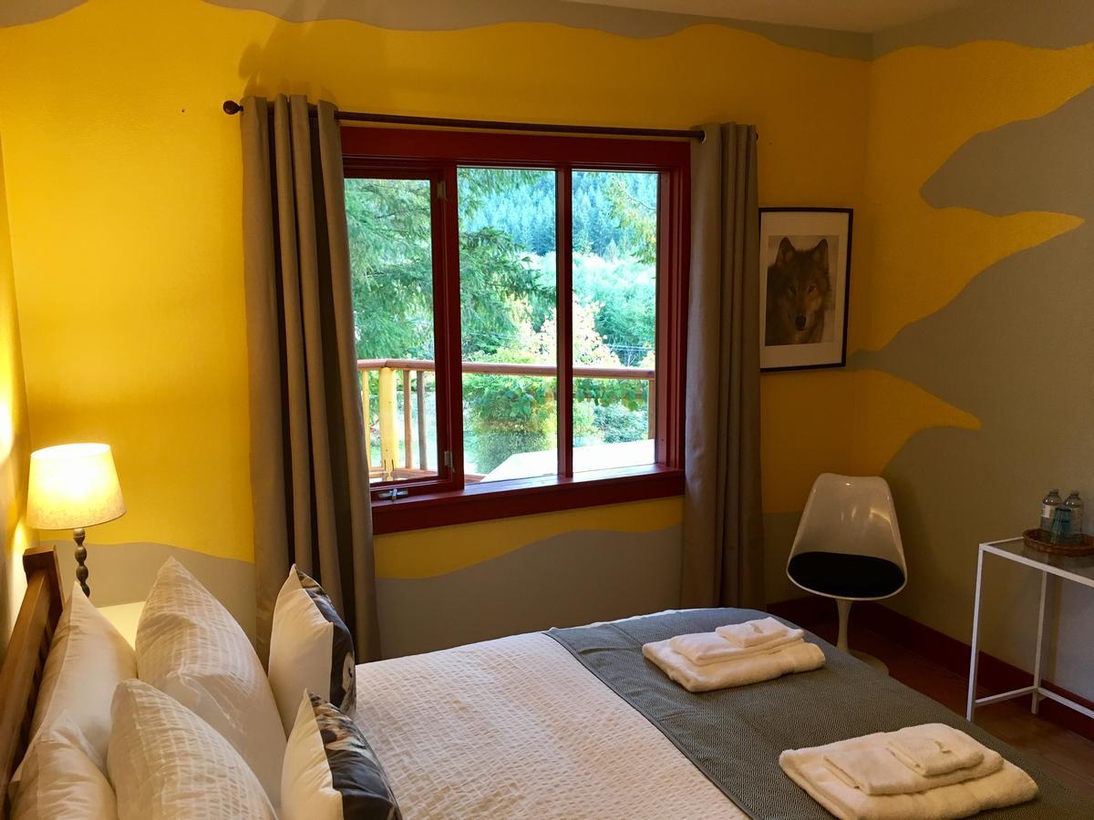 Sunshine Villa B&B Madeira Park Extérieur photo